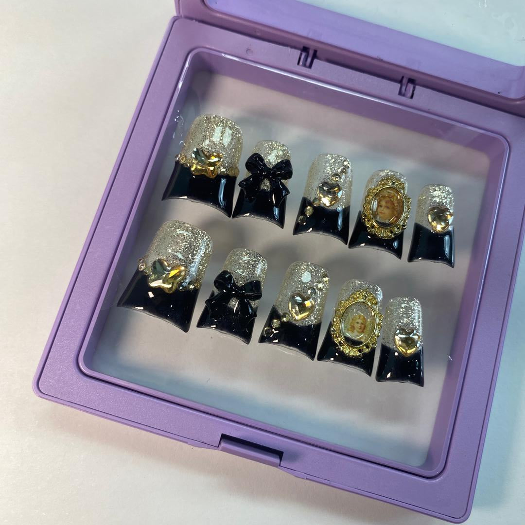 Gilded Noir Duck Nails – 10pc Duck/Flare Press On Set | Black Gloss, Champagne Glitter & Gold Charms